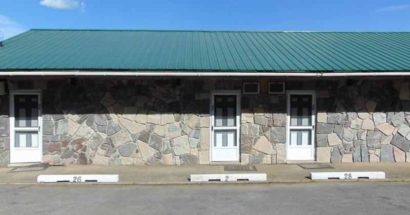 Depe Dene Resort レイク・ジョージ エクステリア 写真